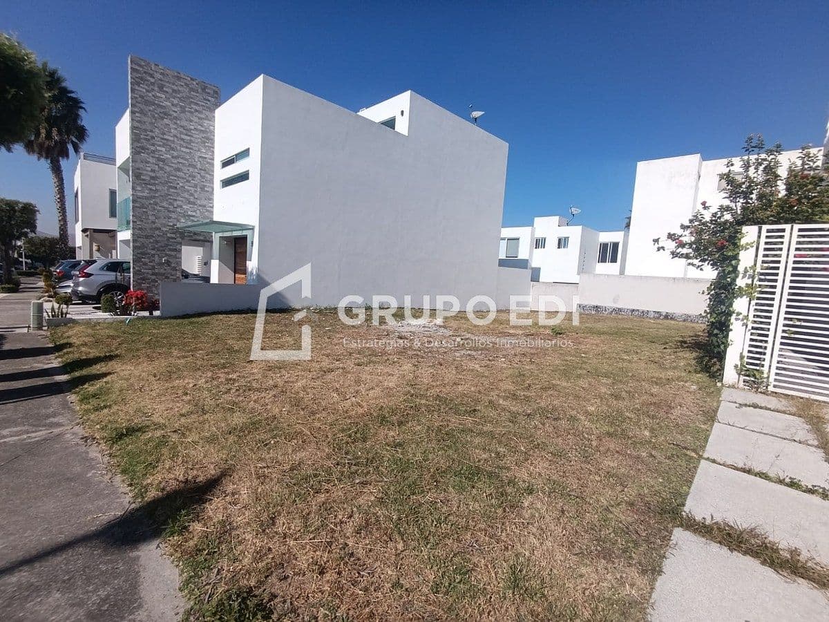 Terreno en Lomas de Angelópolis II
